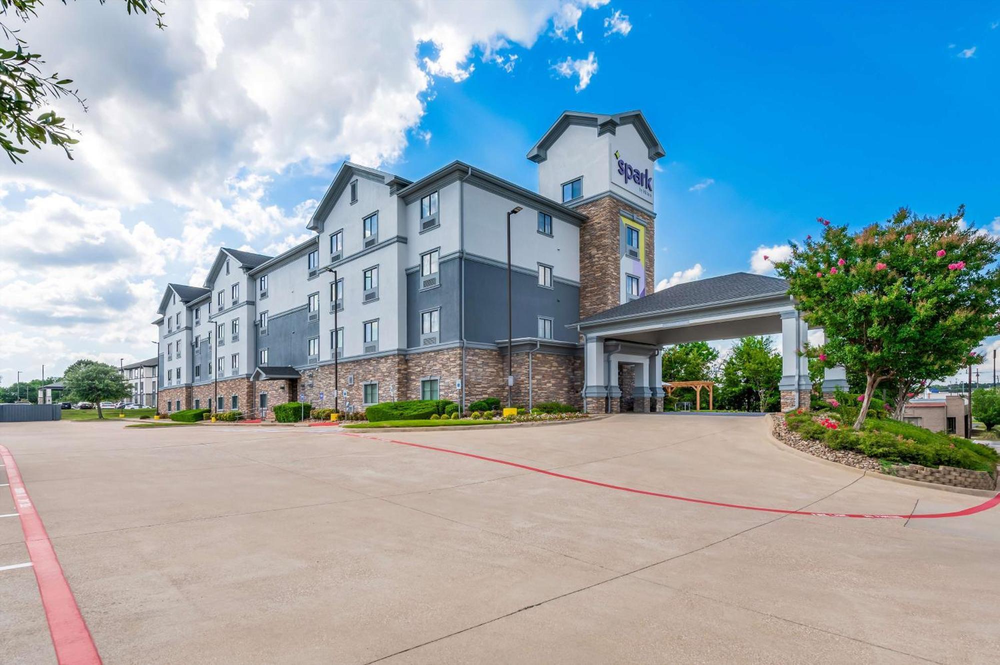 Spark By Hilton Longview Exterior photo